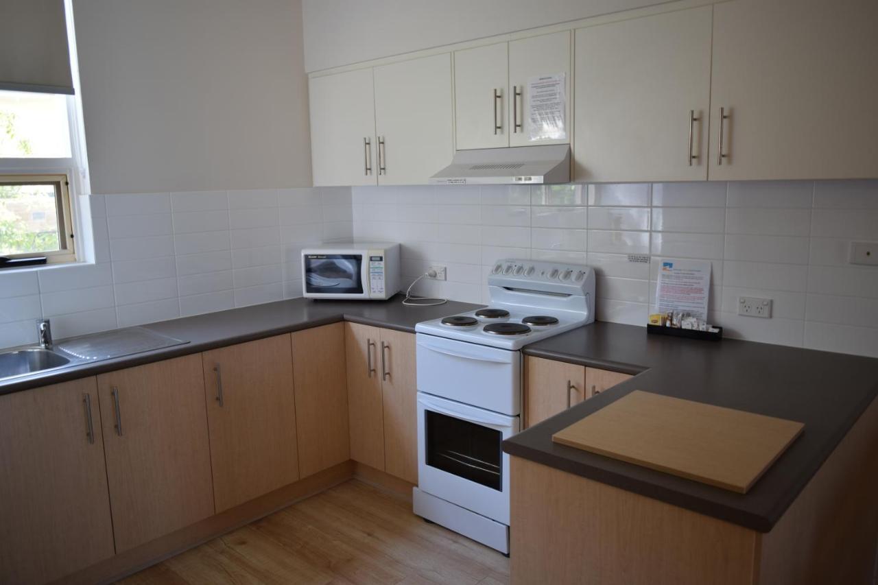 Glenelg Holiday Apartments - Corfu Adelajda Zewnętrze zdjęcie